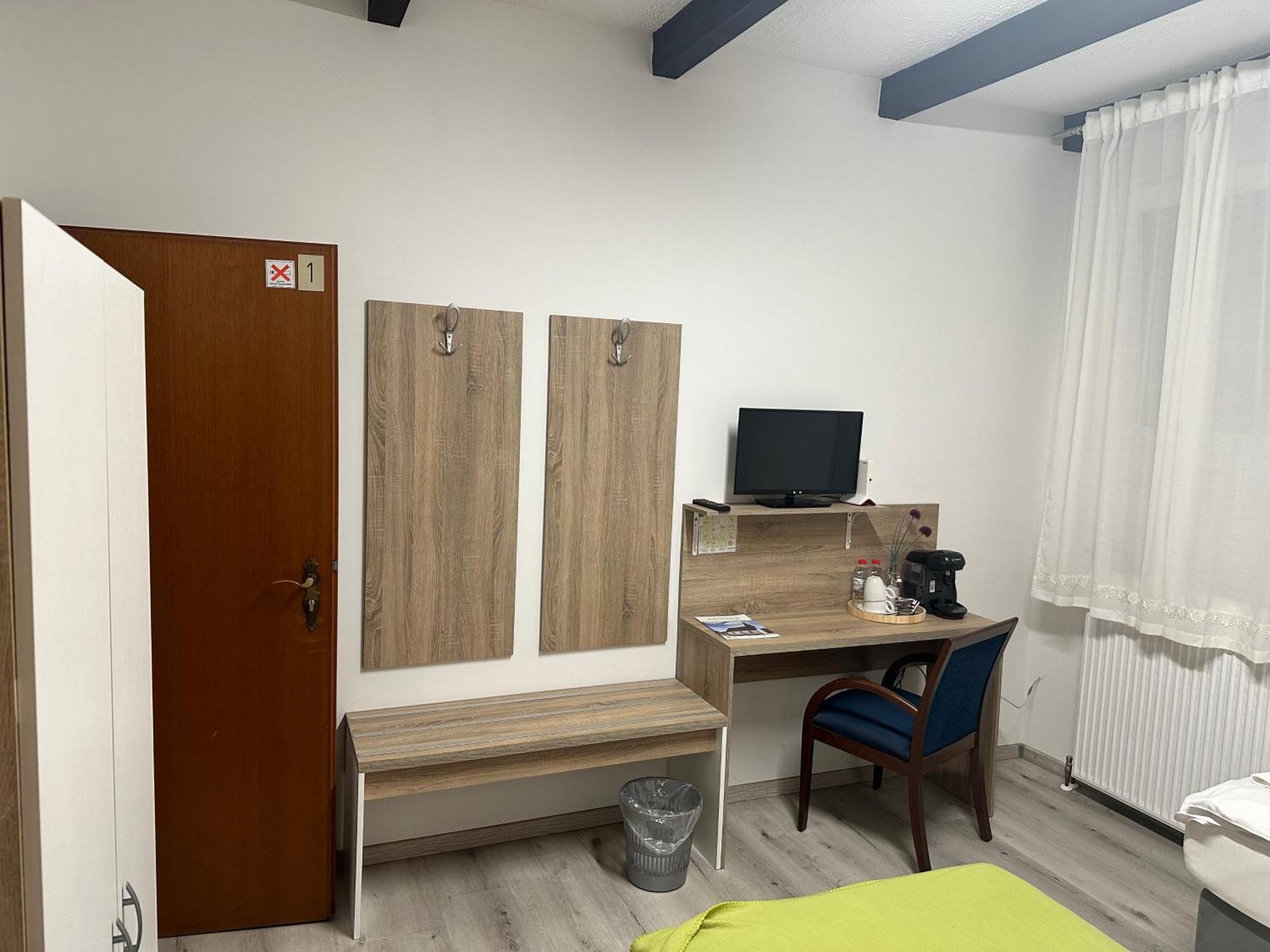 Hotel Alte Wache Mariental Εξωτερικό φωτογραφία
